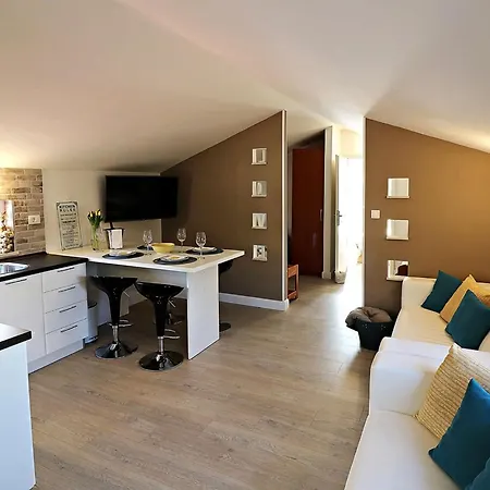 Solo - Peaceful Nature Park Getaway Вилла